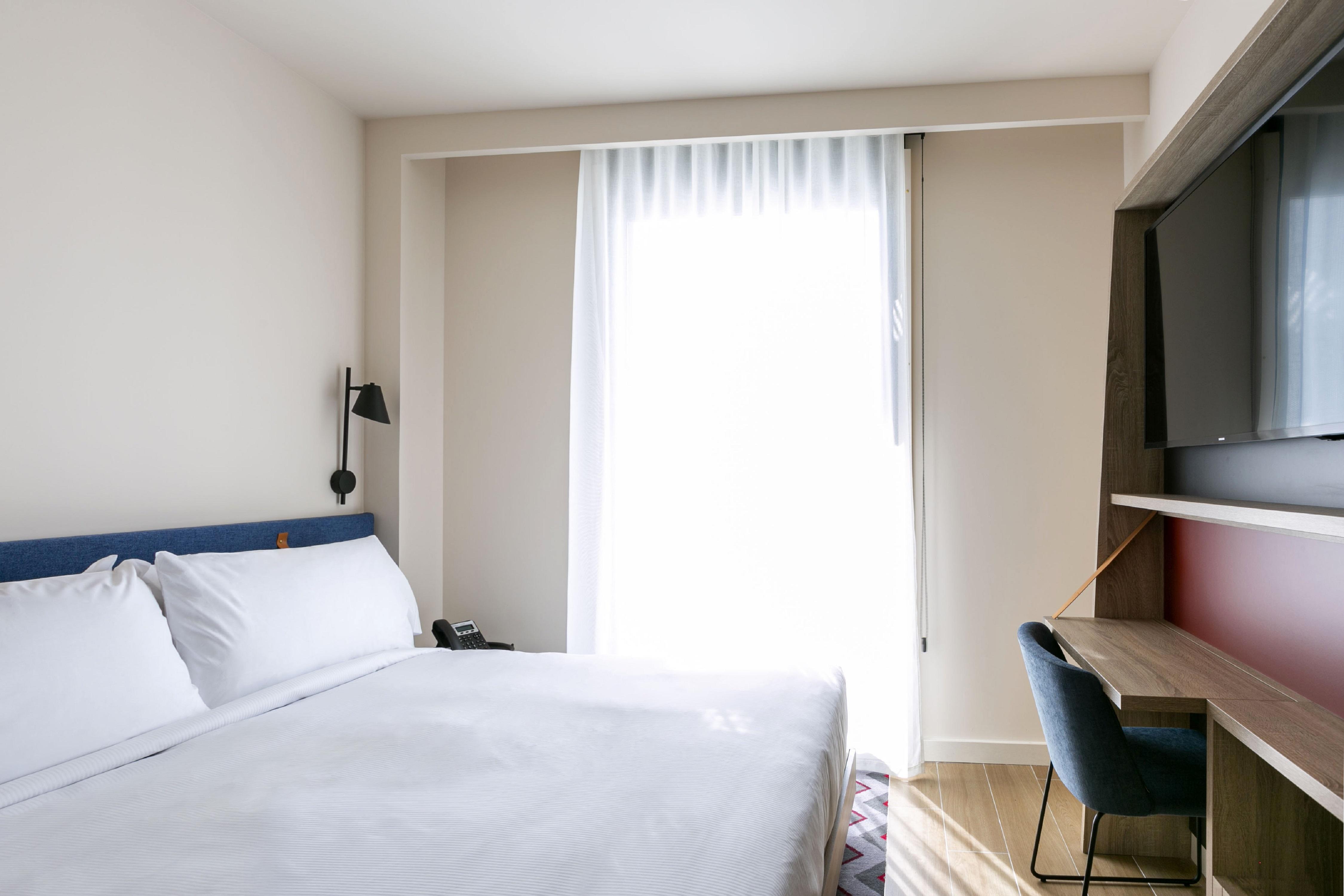 Hotel Hampton By Hilton Barcelona Fira Gran Via 3*