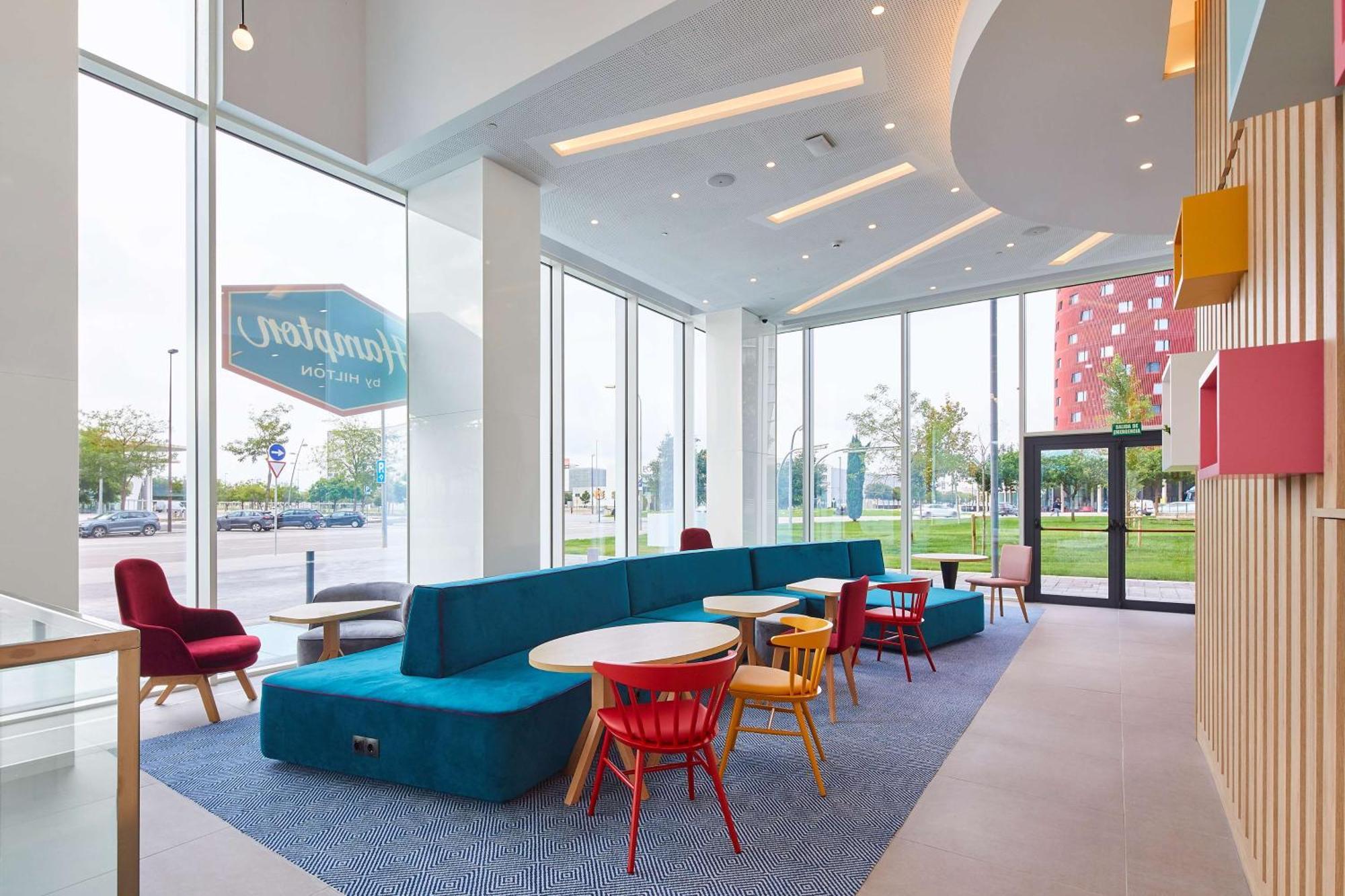 Hampton By Hilton Barcelona Fira Gran Via 3* L’Hospitalet de Llobregat